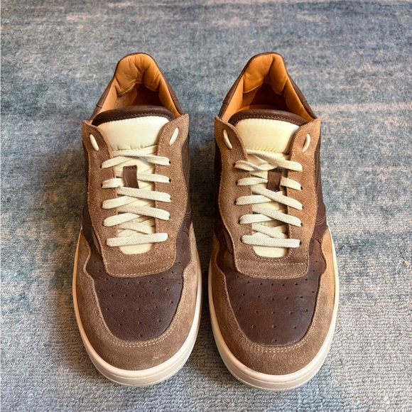 Men's Tan & Brown Leather Low-Top Premium Sneakers - Picture 3 of 6